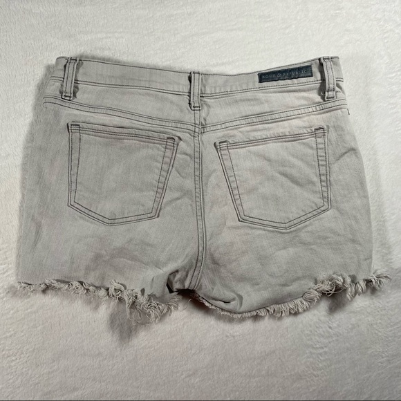 GUC Rock & Republic White Jean Shorts - Picture 2 of 4